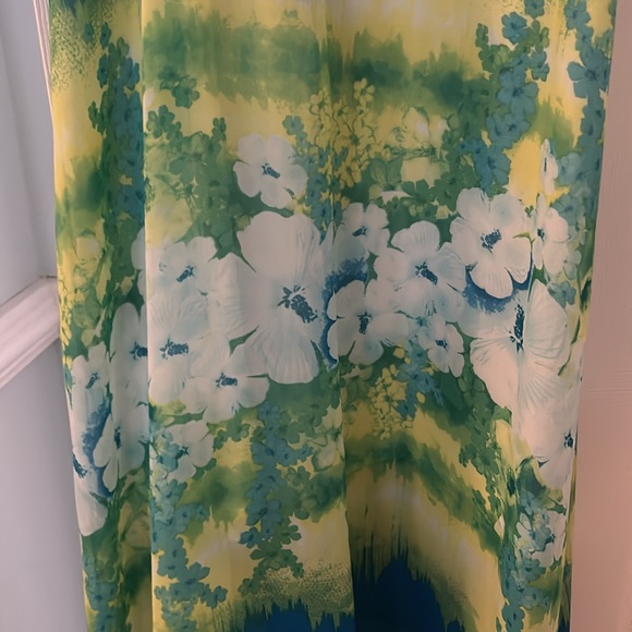 BUY ME FOR YOUR NEXT CRUISE! - Picture 5 of 7